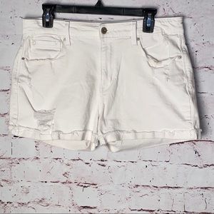 Denizen from Levi’s | Distressed Denim Shorts